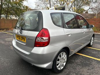 Honda Jazz 1.4 i-DSI SE Hatchback 5dr Petrol CVT-7 (139 g/km, 82 bhp)