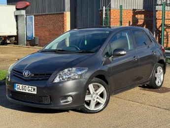 Toyota Auris 1.6 V-Matic SR Euro 5 5dr