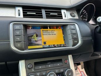 Land Rover Range Rover Evoque 2.2 SD4 Prestige Auto 4WD Euro 5 (s/s) 5dr