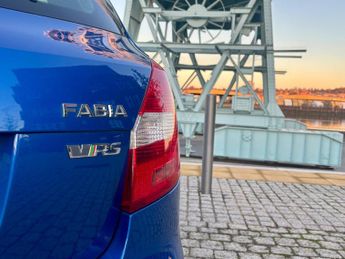 Skoda Fabia 1.4 TSI vRS S2000 DSG Euro 5 5dr