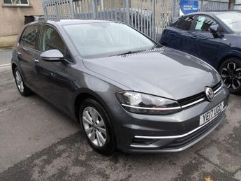 Volkswagen Golf 1.6 TDI SE Nav DSG Euro 6 (s/s) 5dr