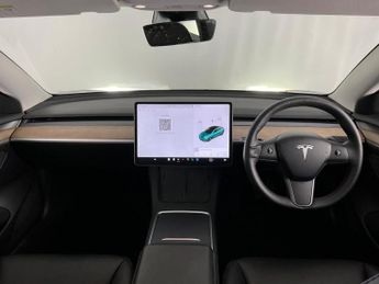 Tesla Model 3 Standard Range Plus Auto RWD 4dr
