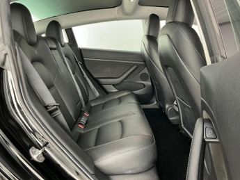 Tesla Model 3 Standard Range Plus Auto RWD 4dr