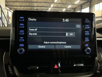 Suzuki Swace 1.8h SZ5 CVT Euro 6 (s/s) 5dr