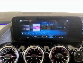 Mercedes-Benz EQA EQA 250 66.5kWh AMG Line (Premium) Auto 5dr