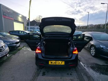 BMW 1 Series 1.5 118i M Sport Shadow Edition Auto Euro 6 (s/s) 5dr