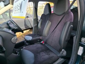 Toyota AYGO 1.0 VVT-i Ice MultiMode Euro 5 5dr