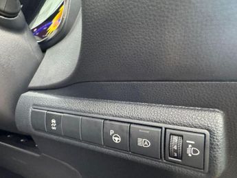 TOYOTA COROLLA 1.8 VVT-h GPF Excel Hatchback 5dr Petrol Hybrid CVT Euro 6 (s/s)