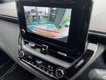 TOYOTA COROLLA 1.8 VVT-h GPF Excel Hatchback 5dr Petrol Hybrid CVT Euro 6 (s/s)