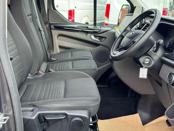 Ford Transit Custom 2.0 320 EcoBlue Limited Crew Van Auto L2 H1 Euro 6 5dr