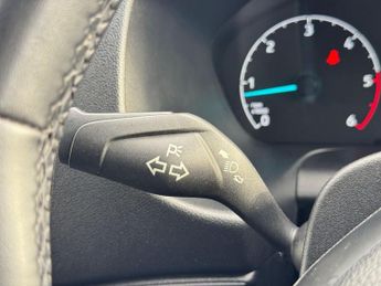 Ford Transit Custom 2.0 320 EcoBlue Limited Crew Van Auto L2 H1 Euro 6 5dr