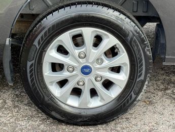 Ford Transit Custom 2.0 320 EcoBlue Limited Crew Van Auto L2 H1 Euro 6 5dr