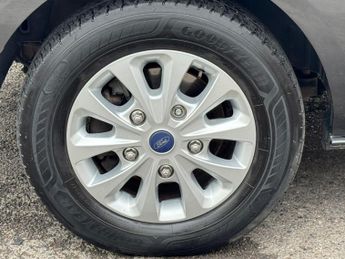 Ford Transit Custom 2.0 320 EcoBlue Limited Crew Van Auto L2 H1 Euro 6 5dr