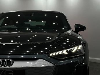 Audi e-tron GT 93.4kWh Auto quattro 4dr