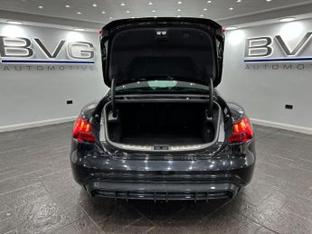 Audi e-tron GT 93.4kWh Auto quattro 4dr