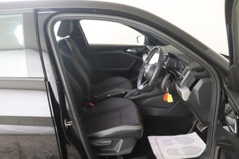 Audi A1 1.0 TFSI 30 S line Sportback S Tronic Euro 6 (s/s) 5dr