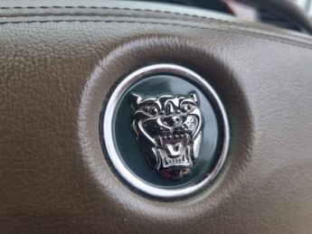 Jaguar XJ 2.7 TDVi Executive 4dr