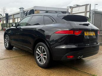 Jaguar F-PACE 2.0 D180 R-Sport Auto Euro 6 (s/s) 5dr