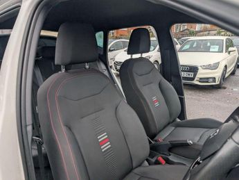 SEAT Arona 1.0 TSI FR DSG Euro 6 (s/s) 5dr