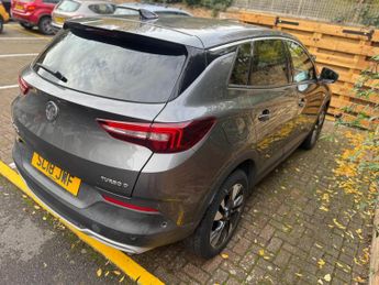 Vauxhall Grandland X 1.6 Turbo D BlueInjection Sport Nav Auto Euro 6 (s/s) 5dr