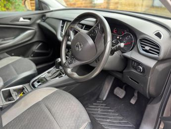 Vauxhall Grandland X 1.6 Turbo D BlueInjection Sport Nav Auto Euro 6 (s/s) 5dr