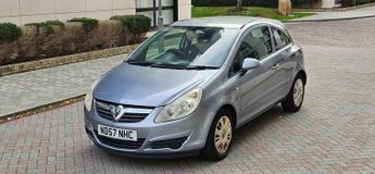 Vauxhall Corsa 1.2i 16v Club Hatchback 3dr Petrol Manual (139 g/km, 79 bhp)
