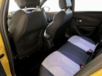 Peugeot E-208 50kWh GT Auto 5dr