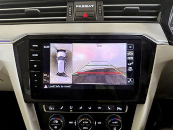 Volkswagen Passat 1.4 TSI 13kWh GTE Advance DSG Euro 6 (s/s) 5dr