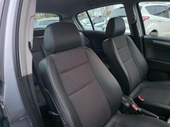 Vauxhall Astra 1.9 CDTi 8v Design 5dr