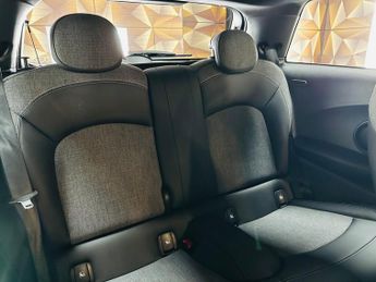 MINI Electric Hatch Cooper SE 32.6kWh Level 2 Auto 3dr