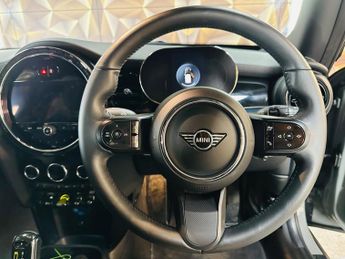 MINI Electric Hatch Cooper SE 32.6kWh Level 2 Auto 3dr