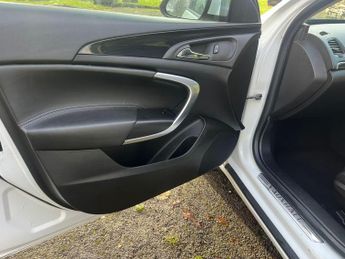 Vauxhall Insignia 2.0 CDTi Elite Nav Auto Euro 5 5dr