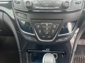Vauxhall Insignia 2.0 CDTi Elite Nav Auto Euro 5 5dr