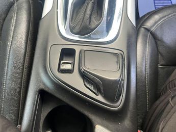 Vauxhall Insignia 2.0 CDTi Elite Nav Auto Euro 5 5dr