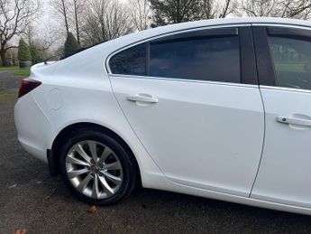 Vauxhall Insignia 2.0 CDTi Elite Nav Auto Euro 5 5dr