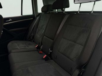 Volkswagen Tiguan 2.0 TDI BlueMotion Tech Match DSG 4WD Euro 5 (s/s) 5dr