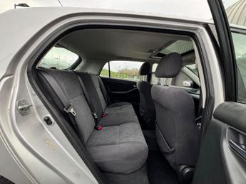 Toyota Corolla 1.6 VVT-i T Spirit 5dr