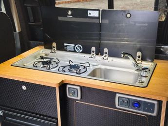 Ford Transit Custom 2.0 340 EcoBlue Active Nugget 5dr Diesel Auto L2 H1 Euro 6 (s/s)