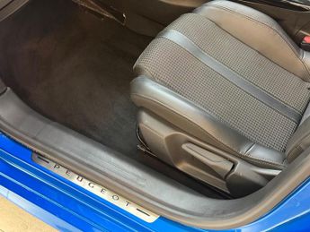 Peugeot 208 1.2 PureTech GT EAT Euro 6 (s/s) 5dr