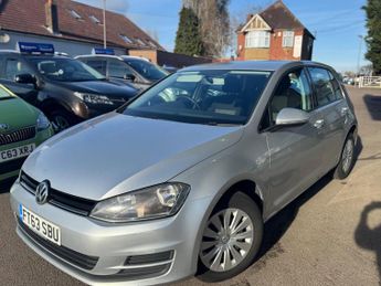 Volkswagen Golf TDi 1.6 TDI BlueMotion Tech S Euro 5 (s/s) 5dr