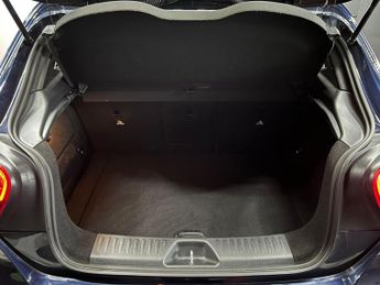 Mercedes-Benz A Class 2.1 A200d AMG Line 7G-DCT Euro 6 (s/s) 5dr