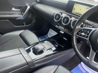 Mercedes-Benz A Class 1.5 A180d Sport Hatchback 5dr Diesel 7G-DCT Euro 6 (s/s) (116 ps