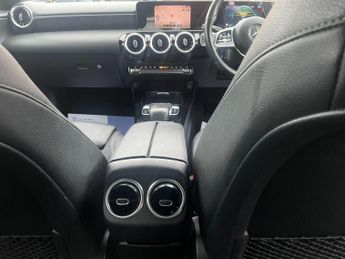 Mercedes-Benz A Class 1.5 A180d Sport Hatchback 5dr Diesel 7G-DCT Euro 6 (s/s) (116 ps