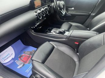 Mercedes-Benz A Class 1.5 A180d Sport Hatchback 5dr Diesel 7G-DCT Euro 6 (s/s) (116 ps