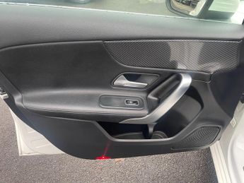 Mercedes-Benz A Class 1.5 A180d Sport Hatchback 5dr Diesel 7G-DCT Euro 6 (s/s) (116 ps