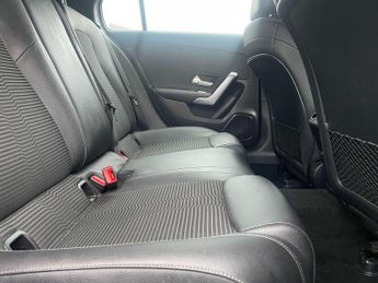 Mercedes-Benz A Class 1.5 A180d Sport Hatchback 5dr Diesel 7G-DCT Euro 6 (s/s) (116 ps