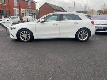 Mercedes-Benz A Class 1.5 A180d Sport Hatchback 5dr Diesel 7G-DCT Euro 6 (s/s) (116 ps