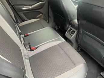 Vauxhall Grandland X 1.6 Turbo D BlueInjection Sport Nav SUV 5dr Diesel Auto Euro 6 (