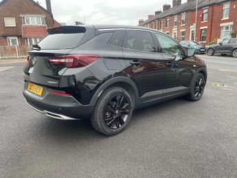 Vauxhall Grandland X 1.6 Turbo D BlueInjection Sport Nav SUV 5dr Diesel Auto Euro 6 (