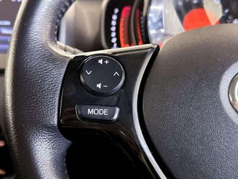 Toyota AYGO 1.0 VVT-i x-play Euro 6 5dr